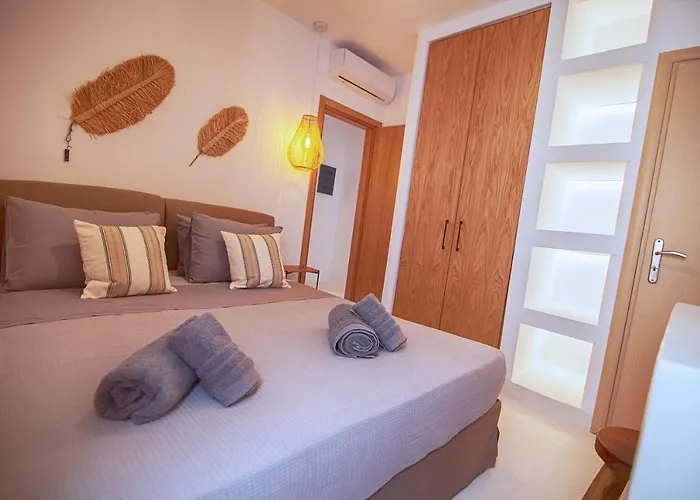 Piccolo With Private Pool And Sea View 别墅