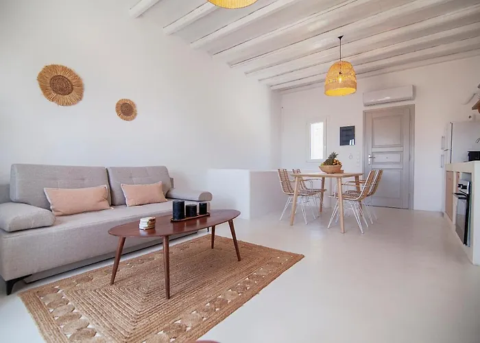 Piccolo With Private Pool And Sea View