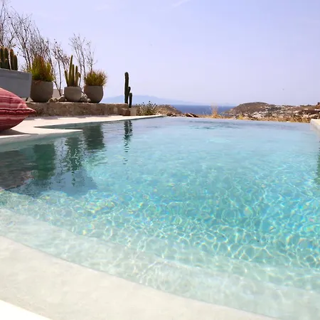 Piccolo With Private Pool And Sea View Калафатис